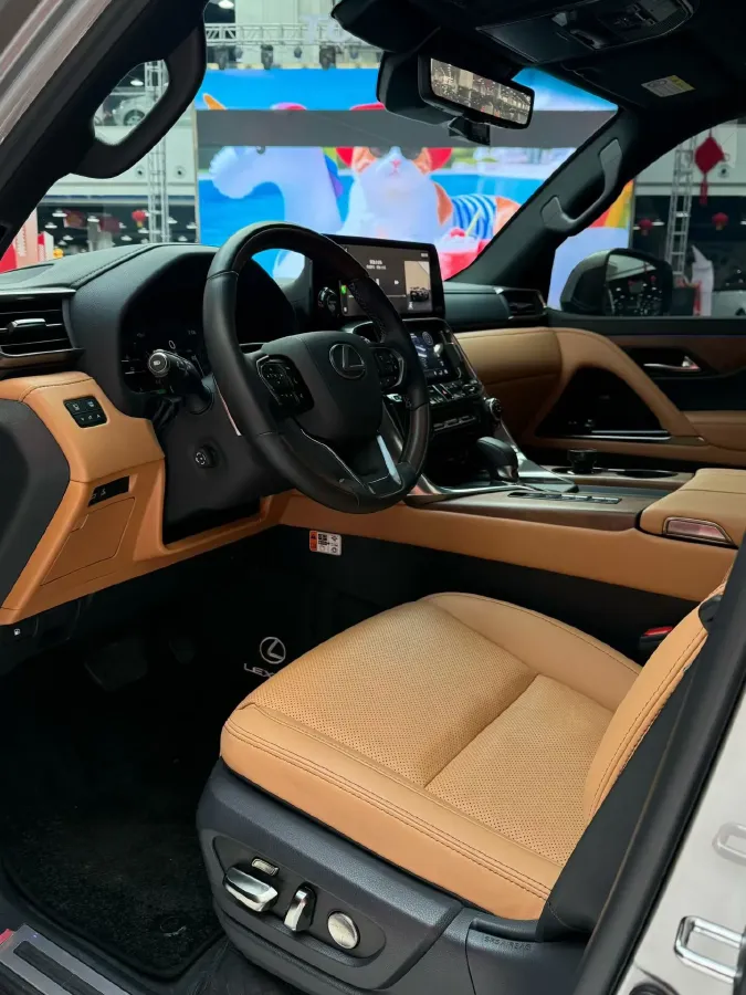 2025 Lexus LX 3.5T 408HP V6 10AT Hybrid,autocango,china used car exporter,china ev exporter,chinese used car exporter,chinese used ev exporter