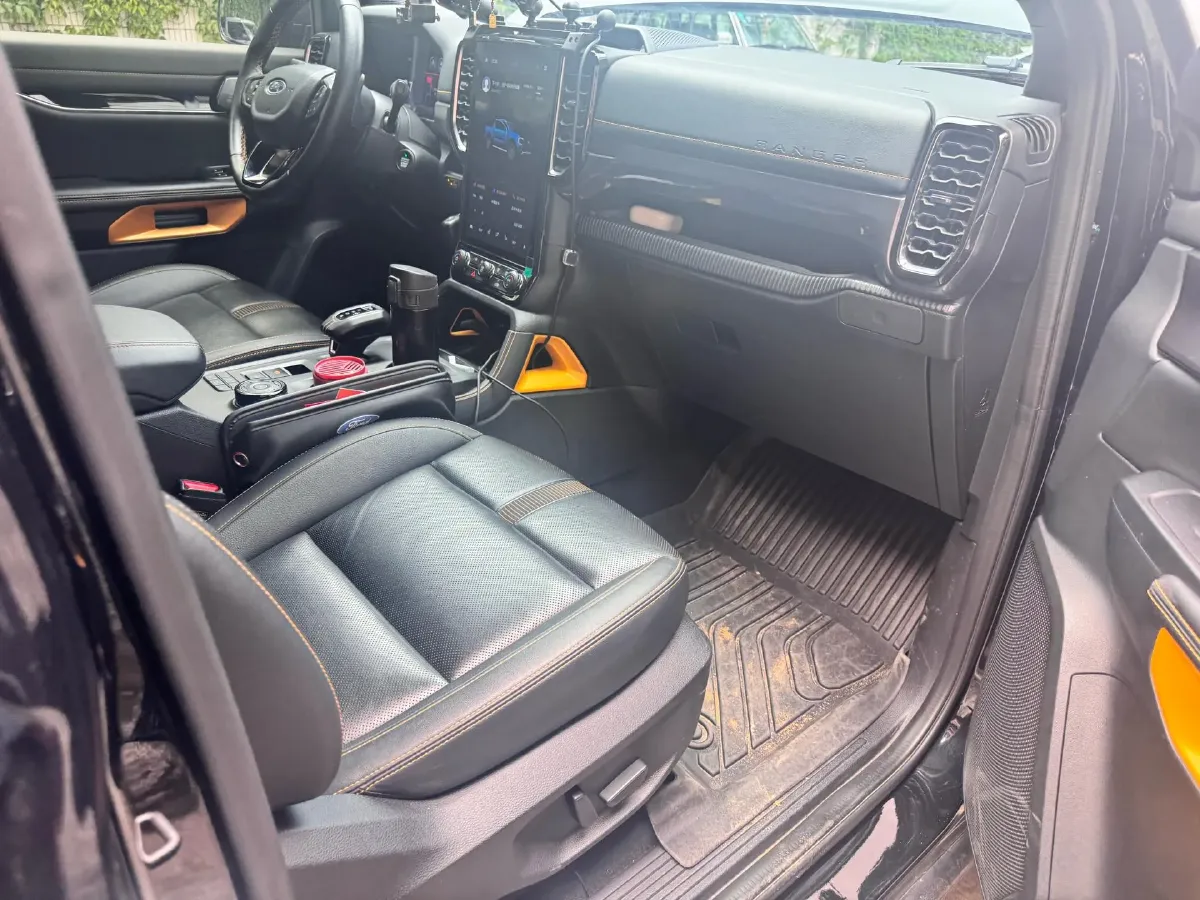 2023 Ford Ranger 2.3T 258HP L4 8AT,autocango,china used car exporter,china ev exporter,chinese used car exporter,chinese used ev exporter