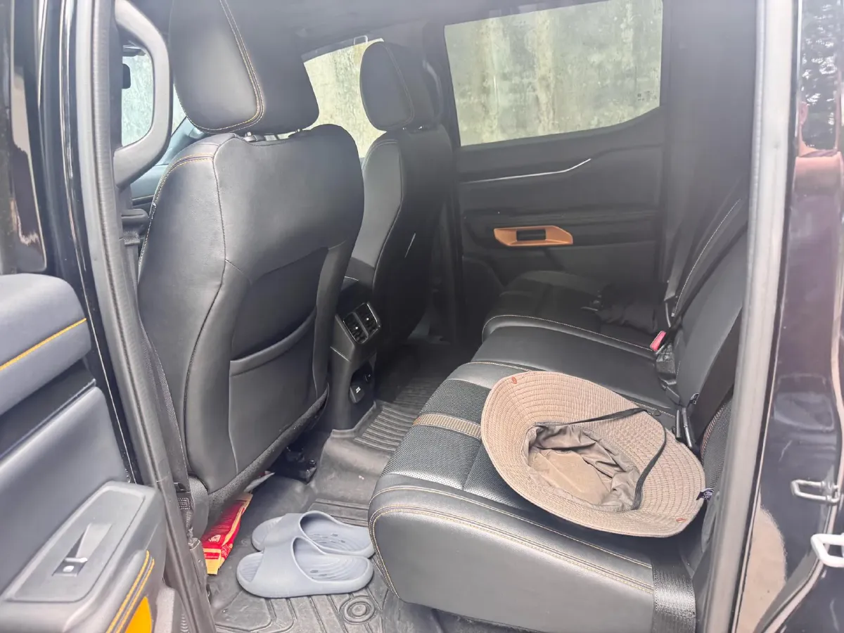 2023 Ford Ranger 2.3T 258HP L4 8AT,autocango,china used car exporter,china ev exporter,chinese used car exporter,chinese used ev exporter