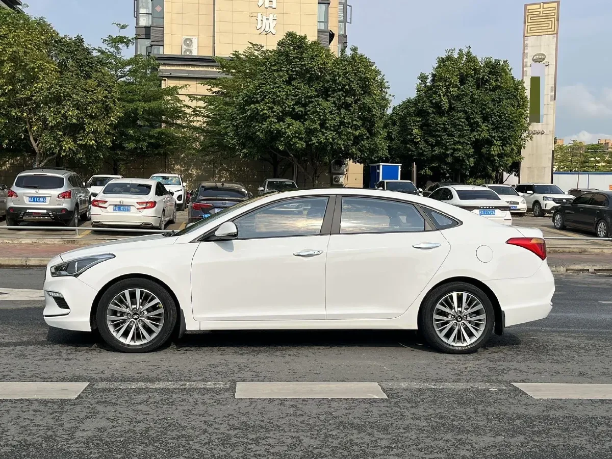 2017 Hyundai Mistra 1.8L 143HP L4 6AT,autocango,china used car exporter,china ev exporter,chinese used car exporter,chinese used ev exporter