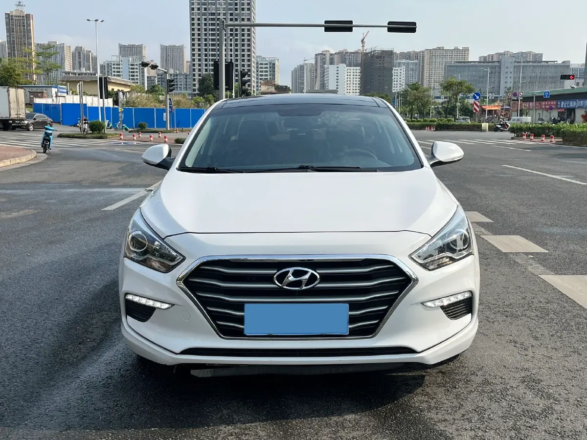 2017 Hyundai Mistra 1.8L 143HP L4 6AT,autocango,china used car exporter,china ev exporter,chinese used car exporter,chinese used ev exporter