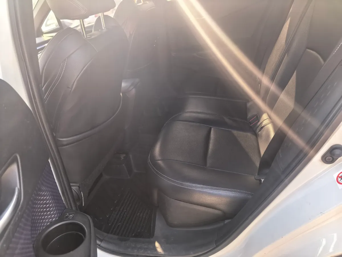 2018 Toyota C-HR 2.0L 171HP L4 CVT,autocango,china used car exporter,china ev exporter,chinese used car exporter,chinese used ev exporter