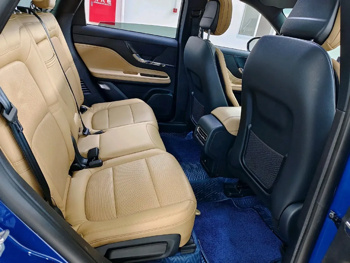 2022 Lincoln Corsair 2.0T 245HP L4 8AT,autocango,china used car exporter,china ev exporter,chinese used car exporter,chinese used ev exporter