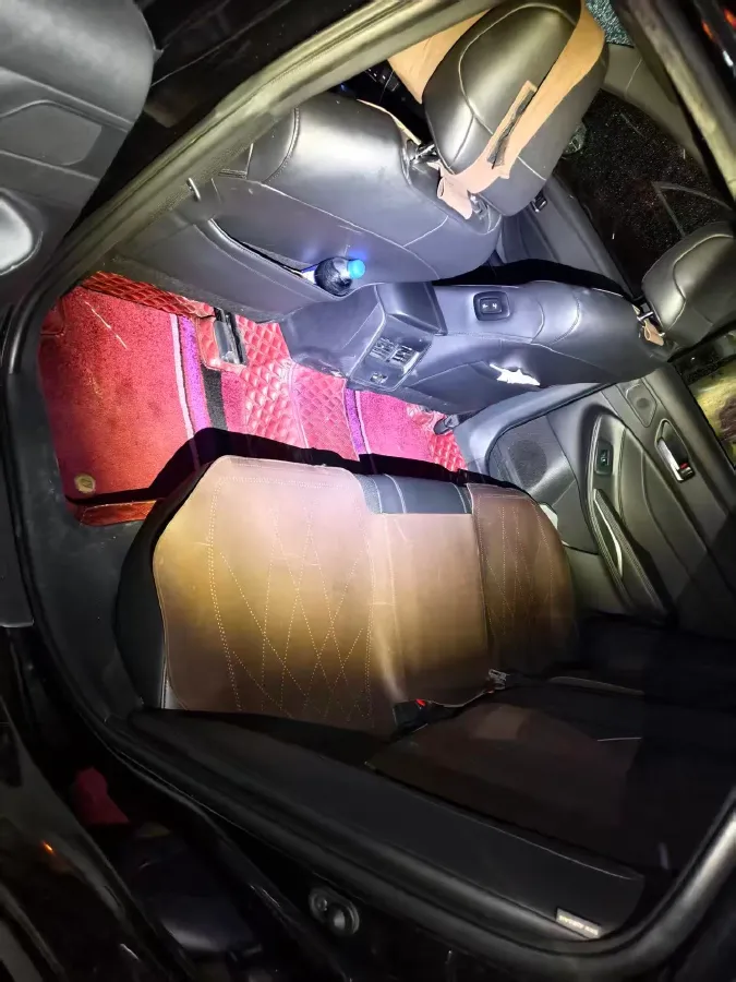 2021 Toyota Avalon 2.5L 209HP L4 8AT,autocango,china used car exporter,china ev exporter,chinese used car exporter,chinese used ev exporter