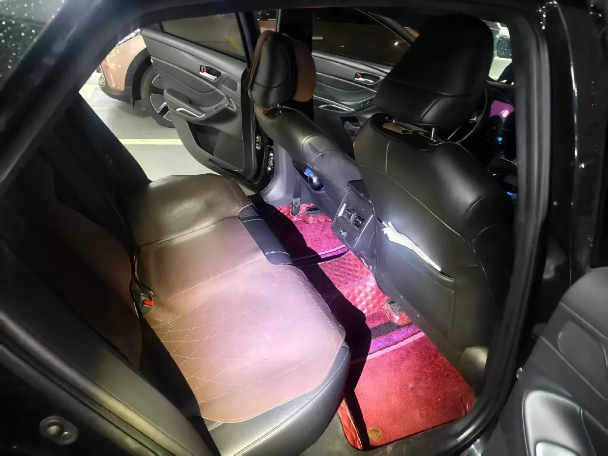 2021 Toyota Avalon 2.5L 209HP L4 8AT,autocango,china used car exporter,china ev exporter,chinese used car exporter,chinese used ev exporter