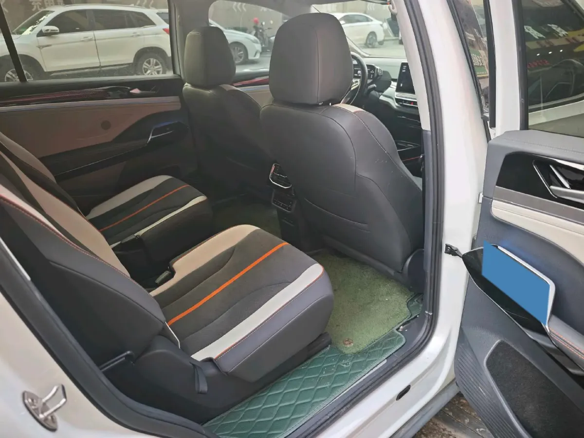 2022 Volkswagen ID.6 Crozz BEV 84.8KWH,autocango,china used car exporter,china ev exporter,chinese used car exporter,chinese used ev exporter