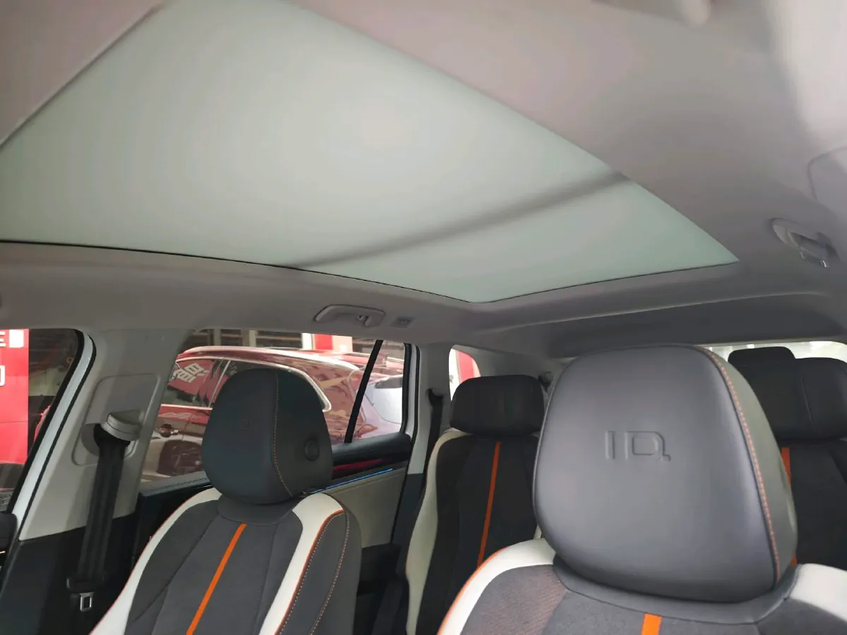 2022 Volkswagen ID.6 Crozz BEV 84.8KWH,autocango,china used car exporter,china ev exporter,chinese used car exporter,chinese used ev exporter