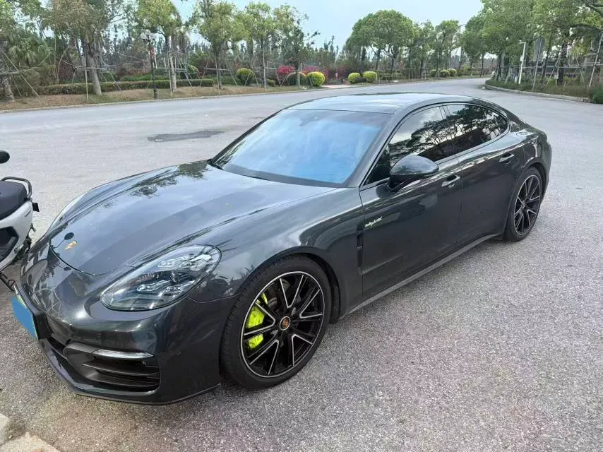 2021 Porsche Panamera 2.9T 330HP V6 8DCT PHEV 17.9KWH,autocango,china used car exporter,china ev exporter,chinese used car exporter,chinese used ev exporter