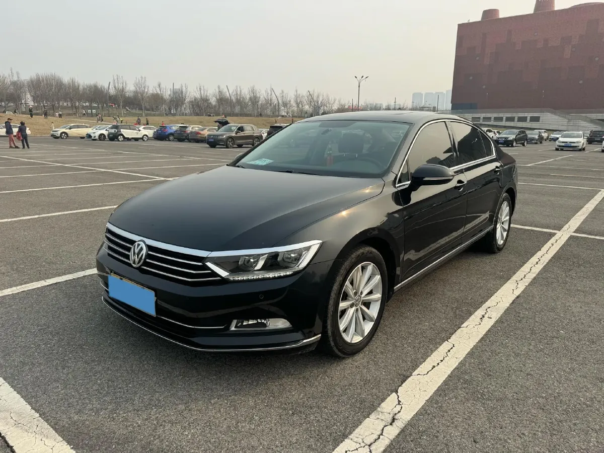 2019 Chevrolet Malibu XL 2.0T 241HP L4 9AT,autocango,china used car exporter,china ev exporter,chinese used car exporter,chinese used ev exporter