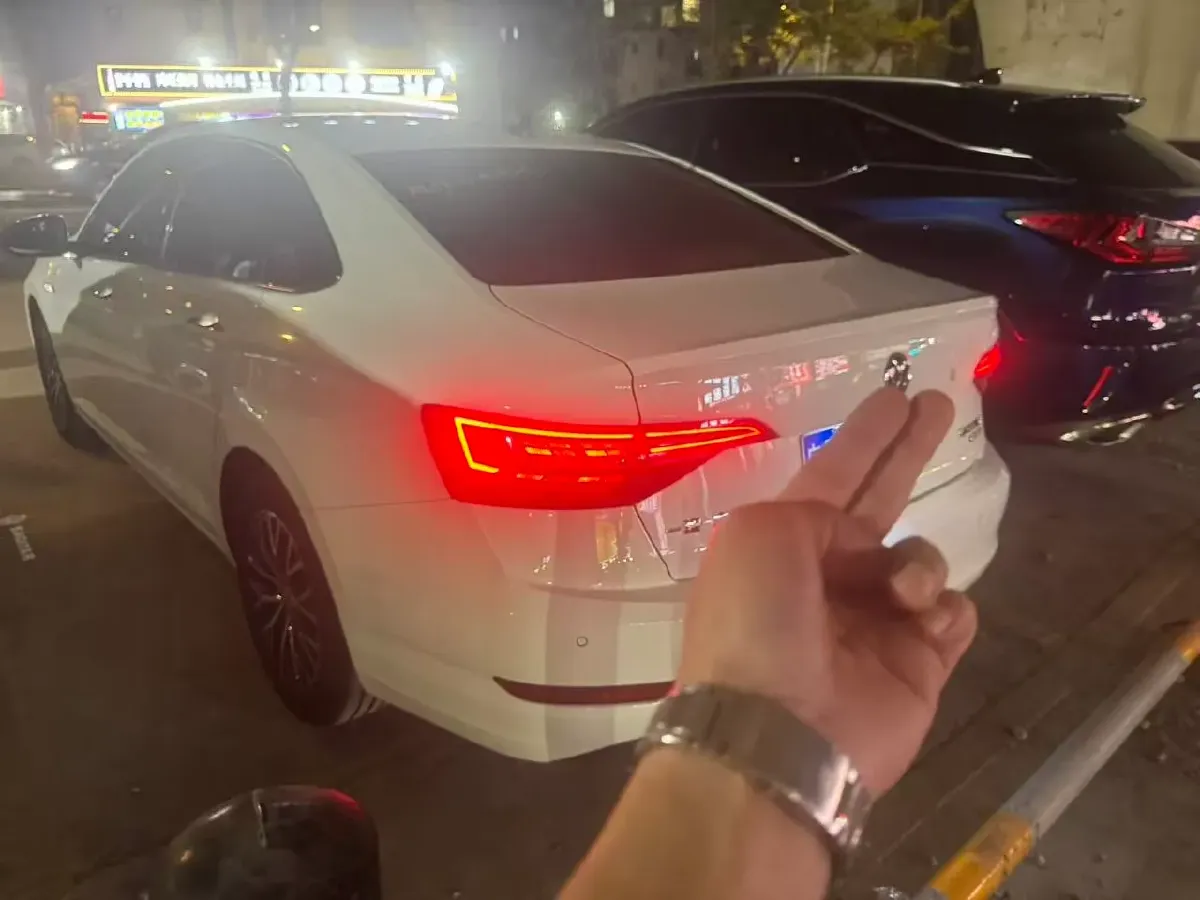 2021 Volkswagen Sagitar 1.4T 150HP L4 7DCT,autocango,china used car exporter,china ev exporter,chinese used car exporter,chinese used ev exporter