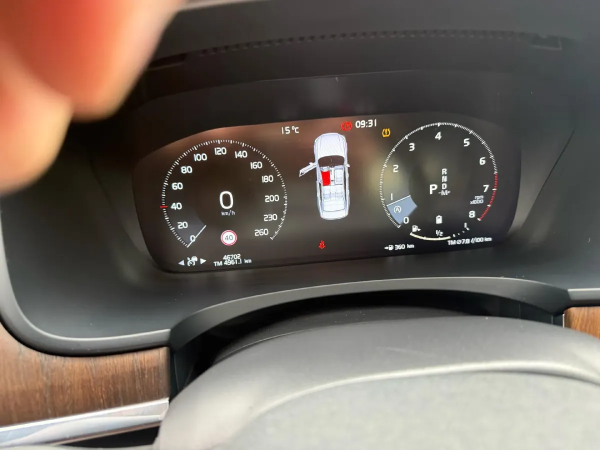 2021 Volvo S90 2.0T 250HP L4 8AT,autocango,china used car exporter,china ev exporter,chinese used car exporter,chinese used ev exporter