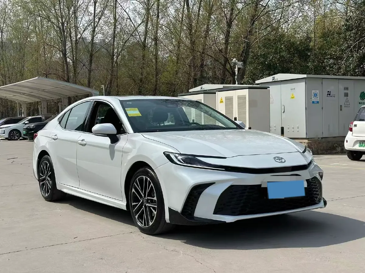 2026 Toyota Camry 2.0L 152HP L4 E-CVT Hybrid,autocango,china used car exporter,china ev exporter,chinese used car exporter,chinese used ev exporter