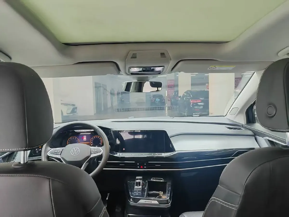 2023 Volkswagen Talagon 2.0T 220HP L4 7DCT,autocango,china used car exporter,china ev exporter,chinese used car exporter,chinese used ev exporter
