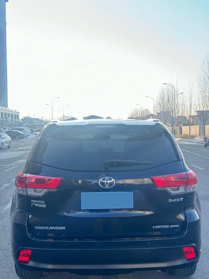 2019 HanTeng V7 1.5T 156HP L4 6AT,autocango,china used car exporter,china ev exporter,chinese used car exporter,chinese used ev exporter