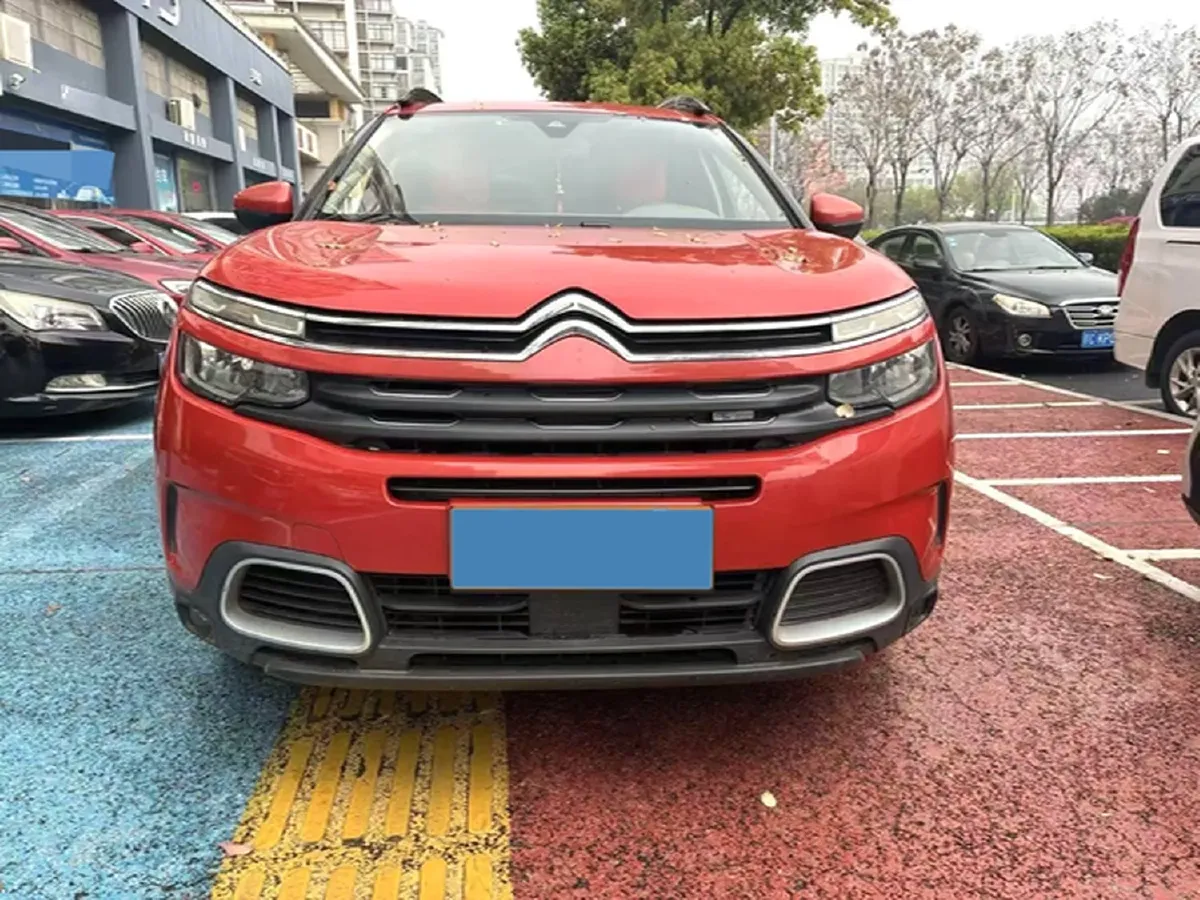 2017 Citroen C5 Aircross 1.6T 167HP L4 6AT,autocango,china used car exporter,china ev exporter,chinese used car exporter,chinese used ev exporter