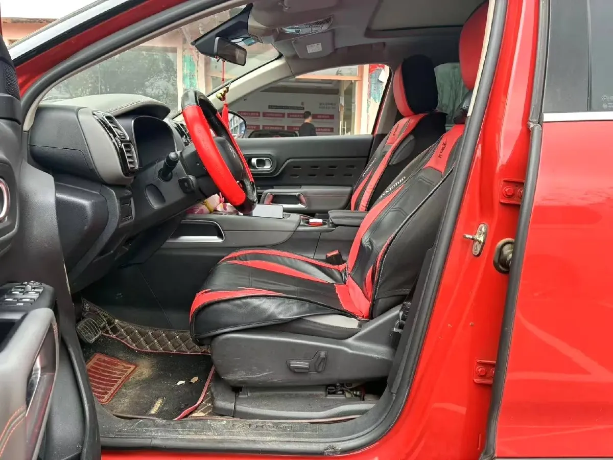 2017 Citroen C5 Aircross 1.6T 167HP L4 6AT,autocango,china used car exporter,china ev exporter,chinese used car exporter,chinese used ev exporter