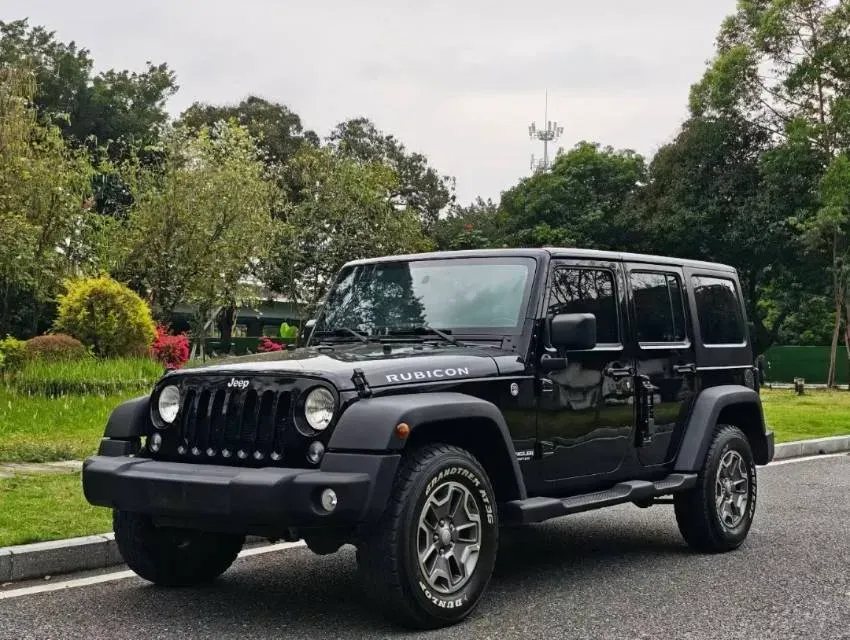 2017 Jeep Wrangler 3.6L 284HP V6 5AT,autocango,china used car exporter,china ev exporter,chinese used car exporter,chinese used ev exporter