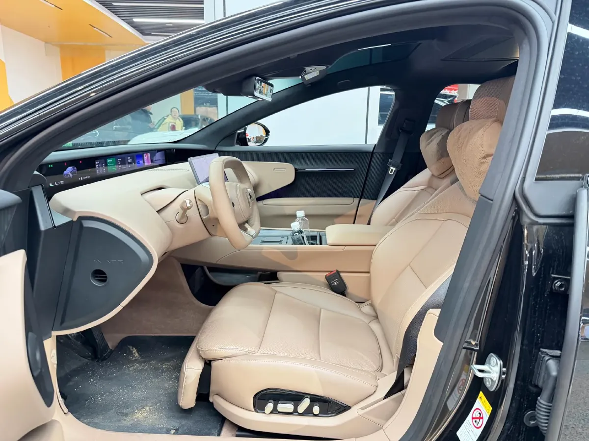 2025 Avatr 12 BEV 94.53KWH,autocango,china used car exporter,china ev exporter,chinese used car exporter,chinese used ev exporter