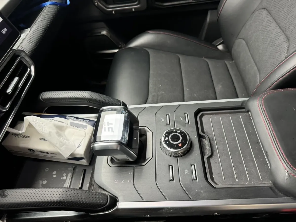 2025 Jetour Traveller 1.5T 184HP L4 7DCT,autocango,china used car exporter,china ev exporter,chinese used car exporter,chinese used ev exporter