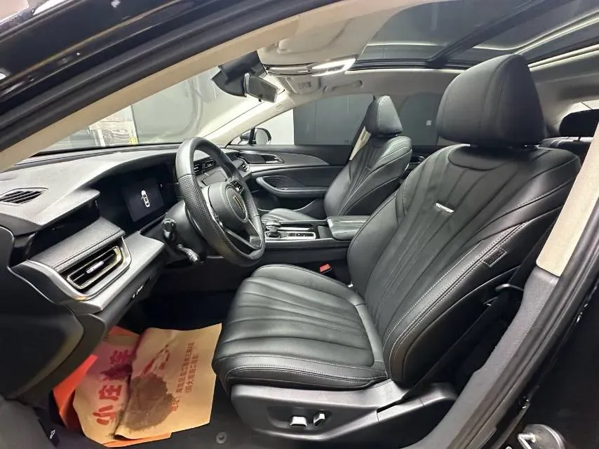 2023 HongQi H5 1.5T 169HP L4 7DCT,autocango,china used car exporter,china ev exporter,chinese used car exporter,chinese used ev exporter