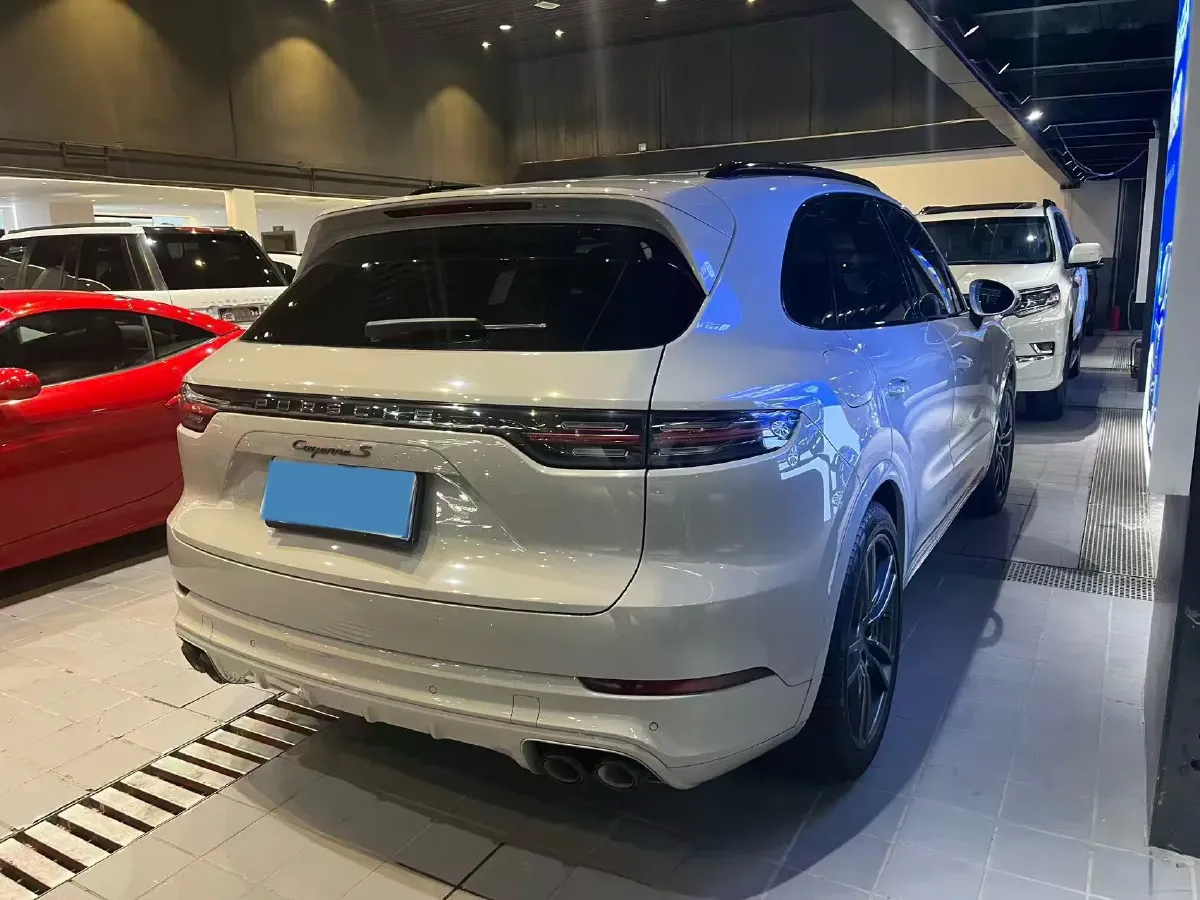 2019 Porsche Cayenne 3.0T 340HP V6 8AT,autocango,china used car exporter,china ev exporter,chinese used car exporter,chinese used ev exporter