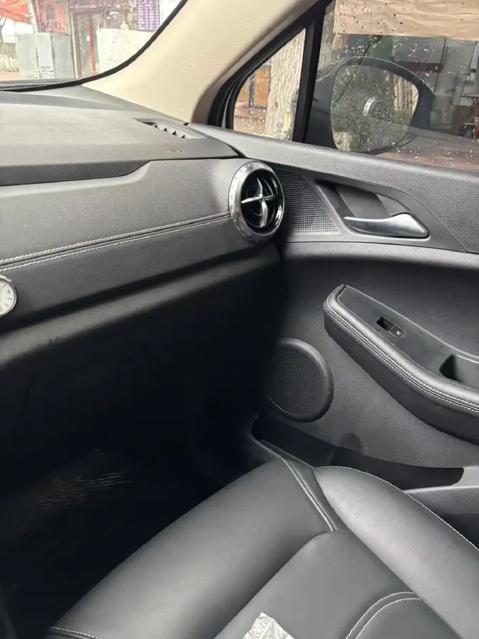 2019 BYD Yuan BEV 53.22KWH,autocango,china used car exporter,china ev exporter,chinese used car exporter,chinese used ev exporter