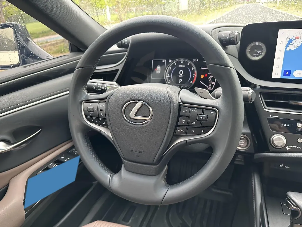 2022 Lexus ES 2.0L 173HP L4 CVT,autocango,china used car exporter,china ev exporter,chinese used car exporter,chinese used ev exporter