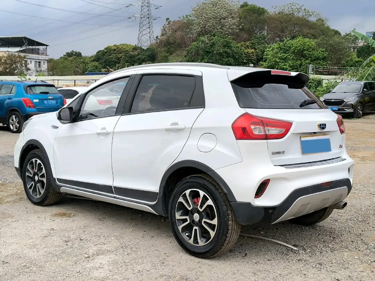 2017 Geely Vision X3 1.5L 102HP L4 4AT,autocango,china used car exporter,china ev exporter,chinese used car exporter,chinese used ev exporter