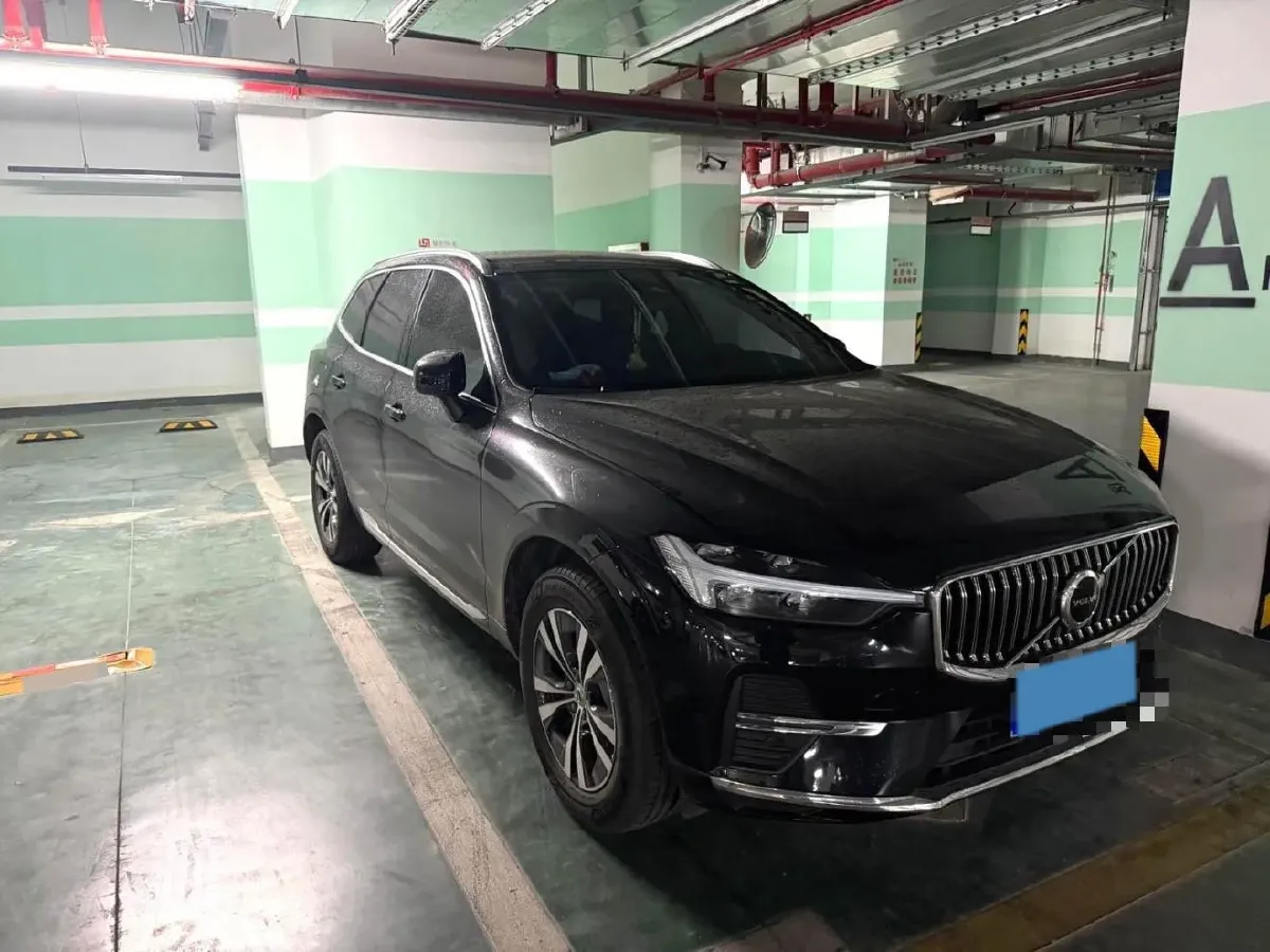 2024 Volvo XC60 2.0T 250HP L4 8AT,autocango,china used car exporter,china ev exporter,chinese used car exporter,chinese used ev exporter