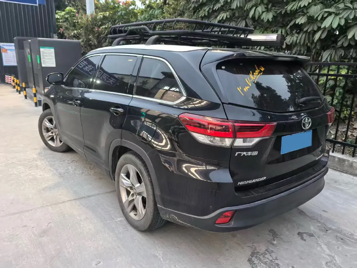 2021 Toyota Highlander 2.0T 220HP L4 6AT,autocango,china used car exporter,china ev exporter,chinese used car exporter,chinese used ev exporter
