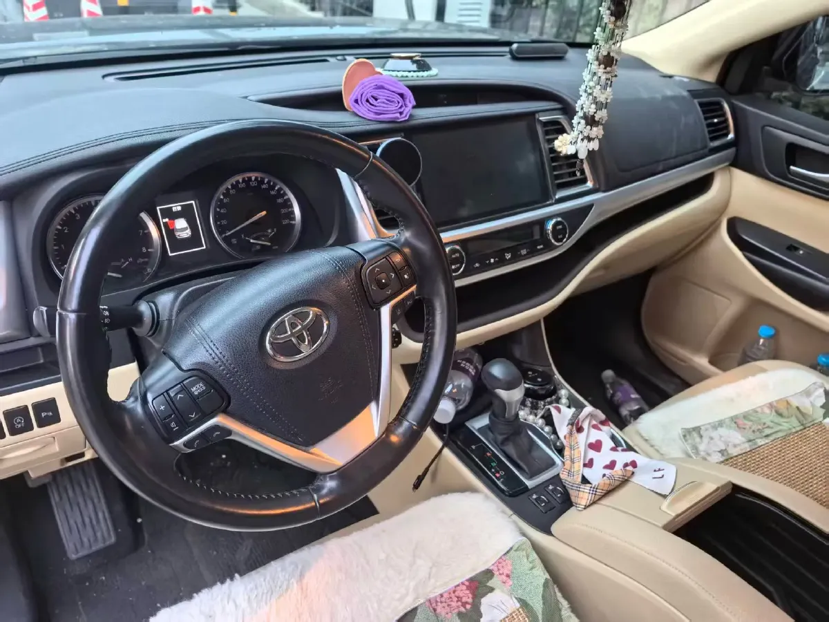 2021 Toyota Highlander 2.0T 220HP L4 6AT,autocango,china used car exporter,china ev exporter,chinese used car exporter,chinese used ev exporter