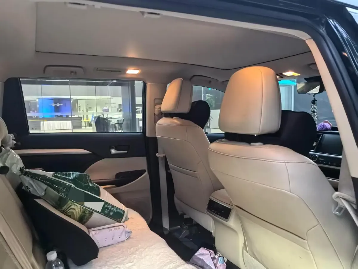 2021 Toyota Highlander 2.0T 220HP L4 6AT,autocango,china used car exporter,china ev exporter,chinese used car exporter,chinese used ev exporter