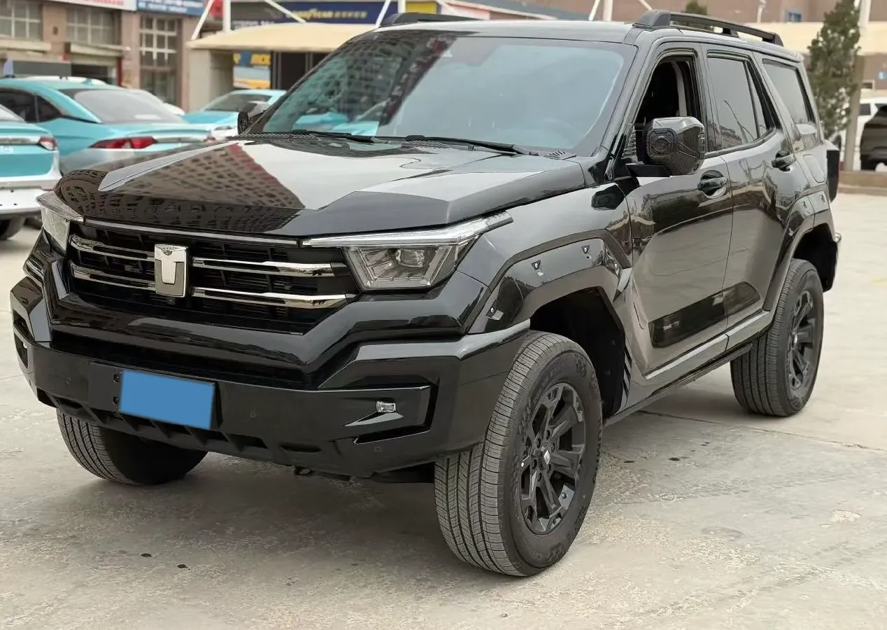 2023 Tank 400 2.0T 252HP L4 9AT PHEV 37.1KWH,autocango,china used car exporter,china ev exporter,chinese used car exporter,chinese used ev exporter