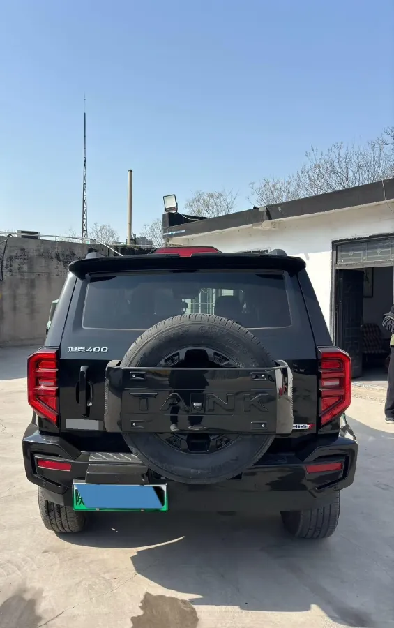 2023 Tank 400 2.0T 252HP L4 9AT PHEV 37.1KWH,autocango,china used car exporter,china ev exporter,chinese used car exporter,chinese used ev exporter