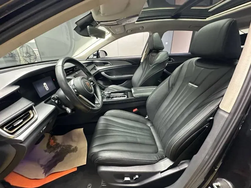 2023 HongQi H5 1.5T 169HP L4 7DCT,autocango,china used car exporter,china ev exporter,chinese used car exporter,chinese used ev exporter