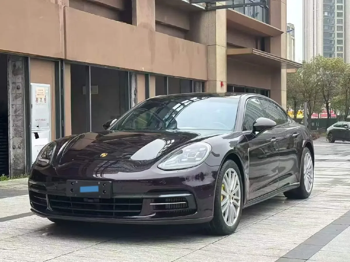 2019 Porsche Panamera 2.9T 330HP V6 8DCT,autocango,china used car exporter,china ev exporter,chinese used car exporter,chinese used ev exporter