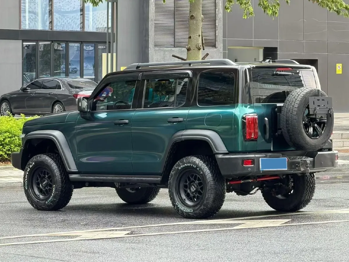 2021 Tank 300 2.0T 227HP L4 8AT,autocango,china used car exporter,china ev exporter,chinese used car exporter,chinese used ev exporter