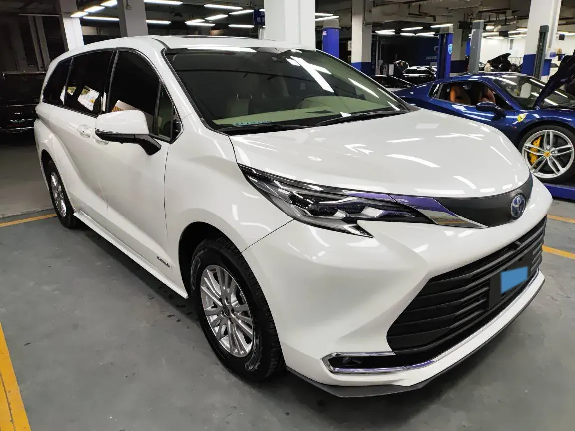 2021 Toyota Sienna 2.5L 192HP L4 E-CVT Hybrid,autocango,china used car exporter,china ev exporter,chinese used car exporter,chinese used ev exporter