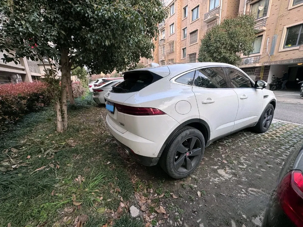 2018 Mercedes-Benz C Class 1.6T 156HP L4 9AT,autocango,china used car exporter,china ev exporter,chinese used car exporter,chinese used ev exporter