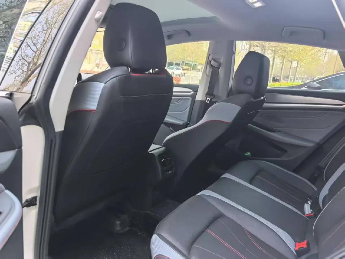 2023 Volkswagen Lamando 1.4T 150HP L4 7DCT,autocango,china used car exporter,china ev exporter,chinese used car exporter,chinese used ev exporter