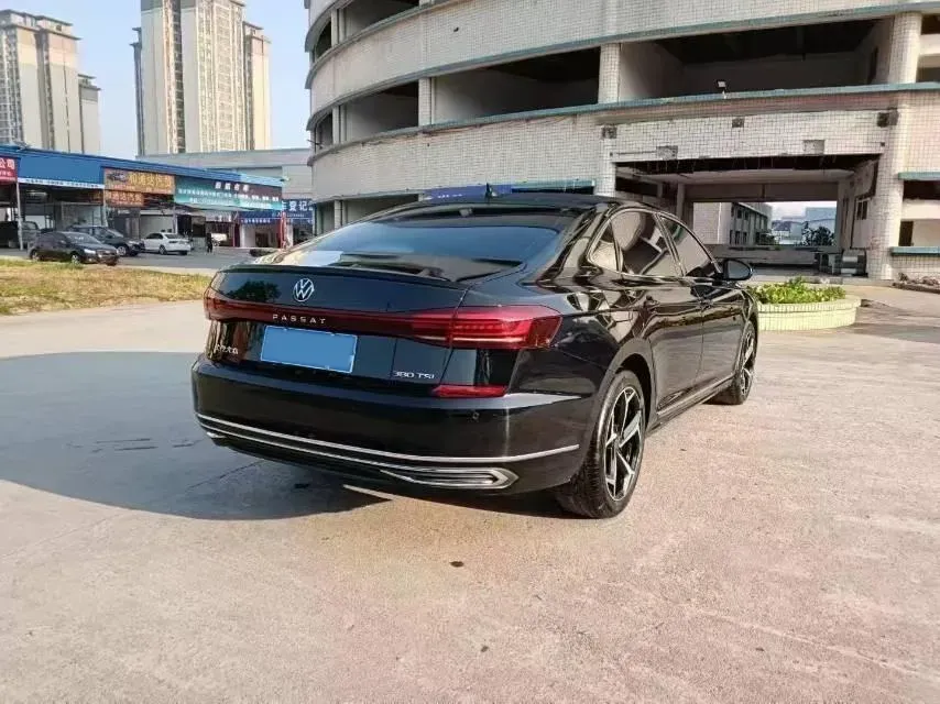 2024 Volkswagen Passat 2.0T 220HP L4 7DCT,autocango,china used car exporter,china ev exporter,chinese used car exporter,chinese used ev exporter