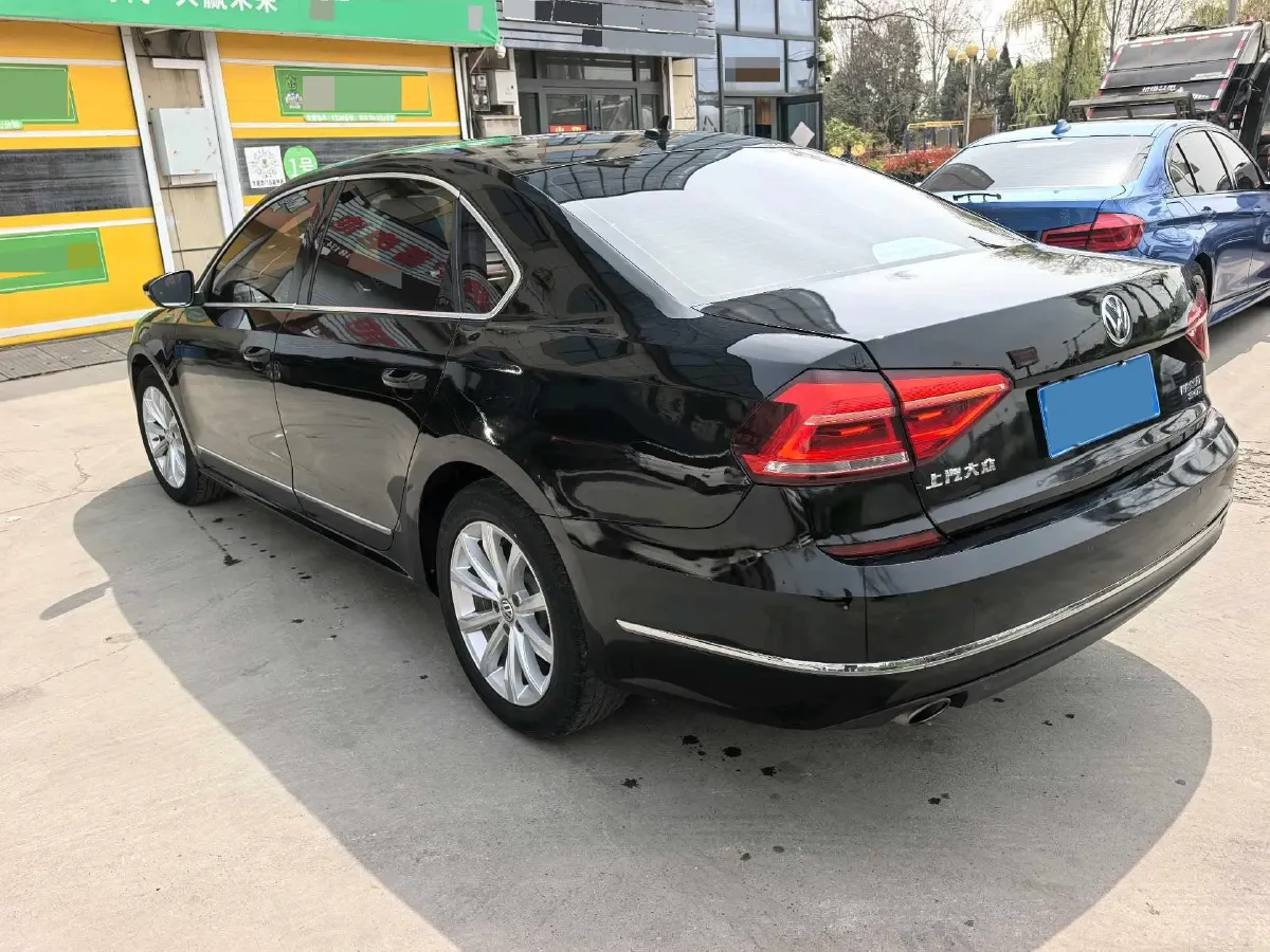 2017 Volkswagen Passat 1.8T 180HP L4 7DCT,autocango,china used car exporter,china ev exporter,chinese used car exporter,chinese used ev exporter