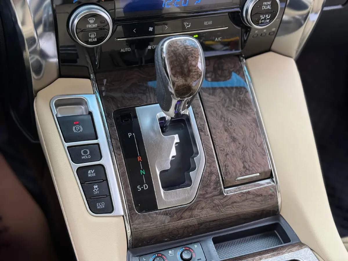 2021 Toyota Alphard 2.5L 117HP L4 E-CVT Hybrid,autocango,china used car exporter,china ev exporter,chinese used car exporter,chinese used ev exporter