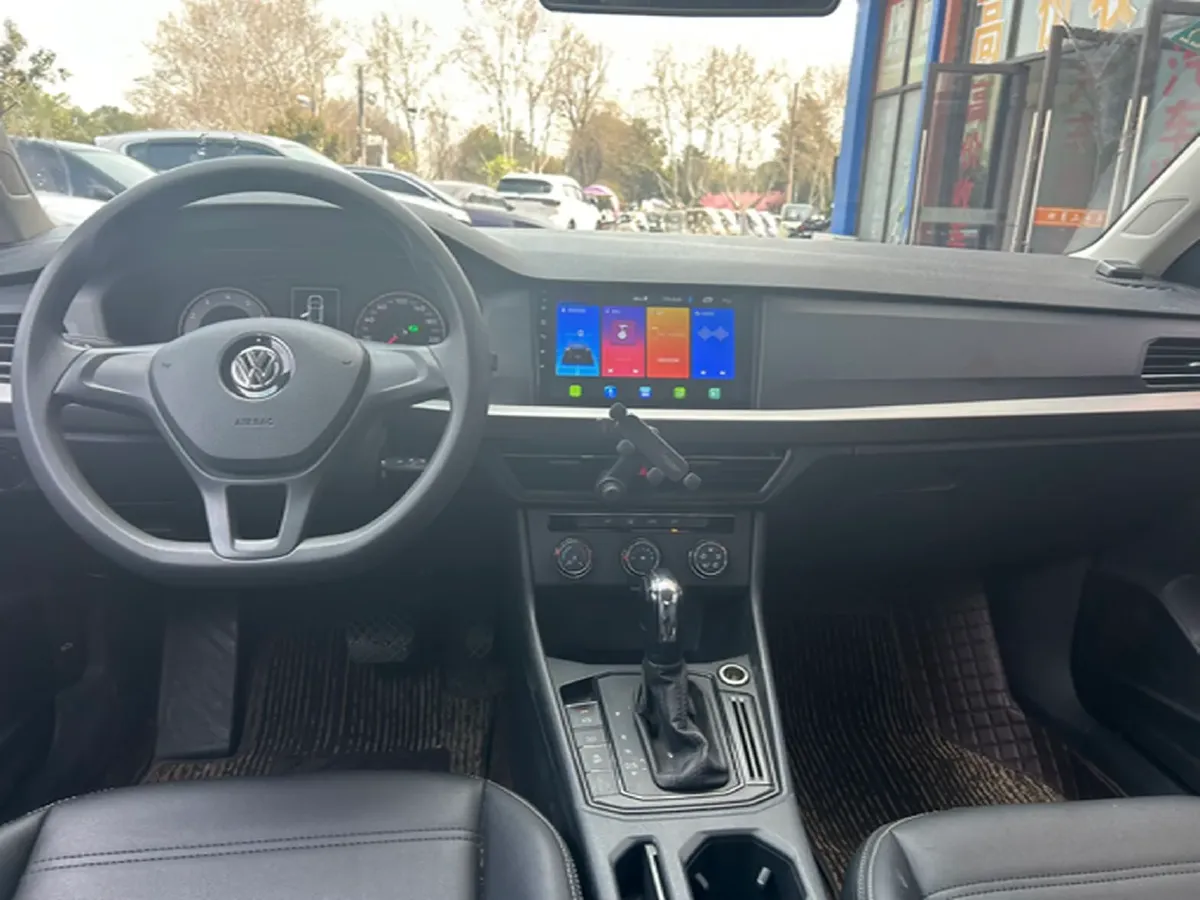 2019 Volkswagen T-Cross 1.5L 113HP L4 6AT,autocango,china used car exporter,china ev exporter,chinese used car exporter,chinese used ev exporter