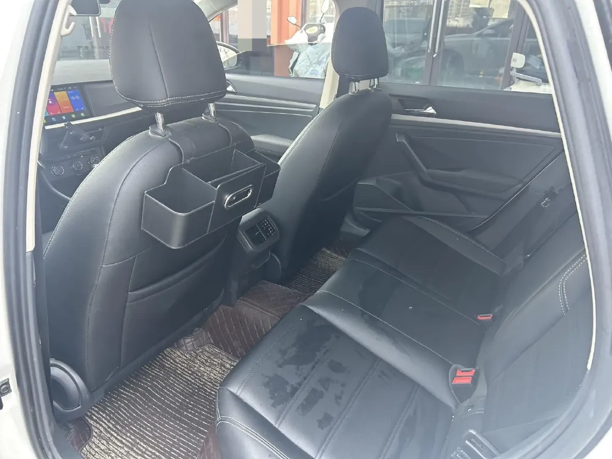 2019 Volkswagen T-Cross 1.5L 113HP L4 6AT,autocango,china used car exporter,china ev exporter,chinese used car exporter,chinese used ev exporter