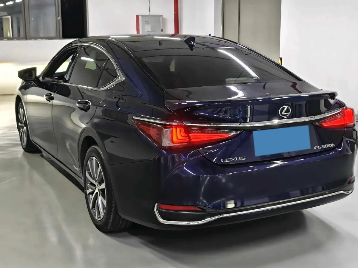 2018 Lexus ES 2.5L 178HP L4 E-CVT Hybrid,autocango,china used car exporter,china ev exporter,chinese used car exporter,chinese used ev exporter