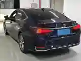 2018 Lexus ES 2.5L 178HP L4 E-CVT Hybrid