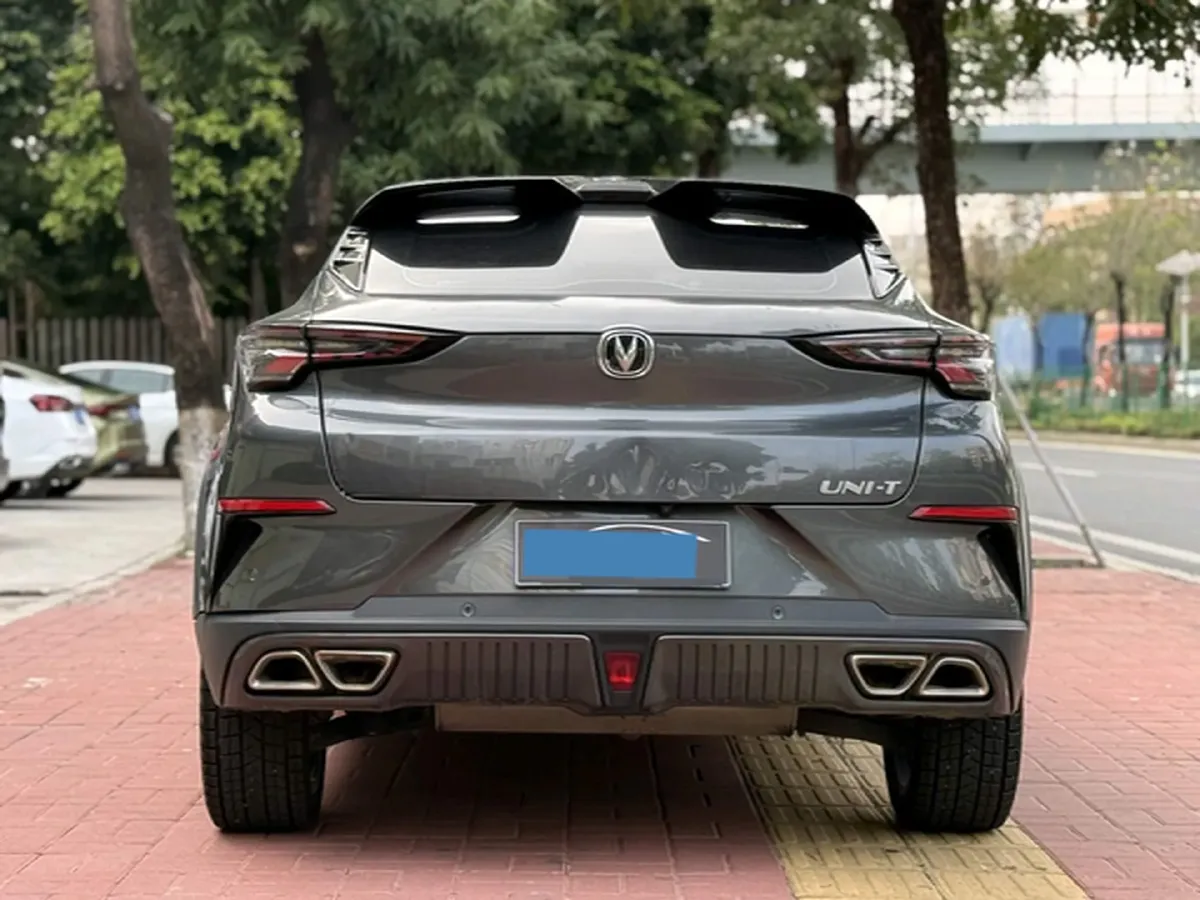 2022 ChangAn UNI-T 1.5T 188HP L4 7DCT,autocango,china used car exporter,china ev exporter,chinese used car exporter,chinese used ev exporter