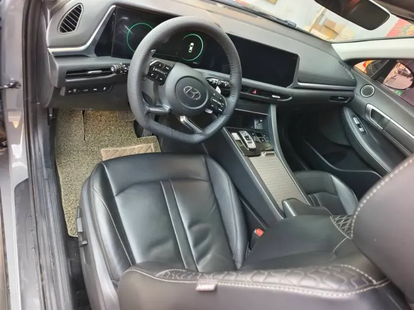 2020 Hyundai Sonata 1.5T 170HP L4 7DCT,autocango,china used car exporter,china ev exporter,chinese used car exporter,chinese used ev exporter