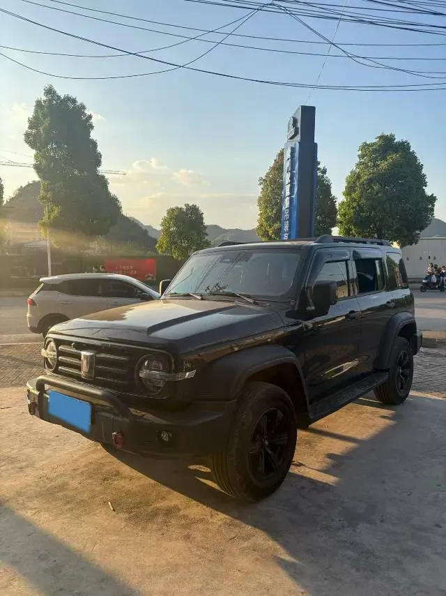 2024 Tank 300 2.0T 227HP L4 8AT,autocango,china used car exporter,china ev exporter,chinese used car exporter,chinese used ev exporter